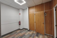 Se Alquila Local Comercial En Barakaldo Zona Centro De 85 m2