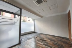 Se Alquila Local Comercial En Barakaldo Zona Centro De 85 m2