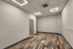Se Alquila Local Comercial En Barakaldo Zona Centro De 85 m2