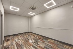 Se Alquila Local Comercial En Barakaldo Zona Centro De 85 m2