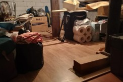 Se Vende Casa Adosada De dos Habitaciones En Zierbena con 1840 m2 de terreno.