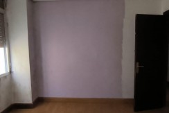 Se Vende Piso De 2 Habitaciones, Alcoba y Balcón En Ugao- Miraballes
