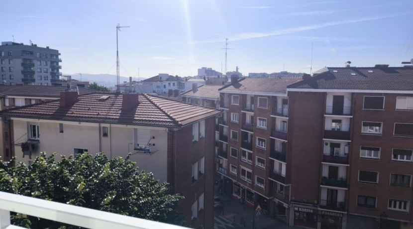 Se Vende Precioso Piso de 3 Habitaciones En El Centro De Portugalete