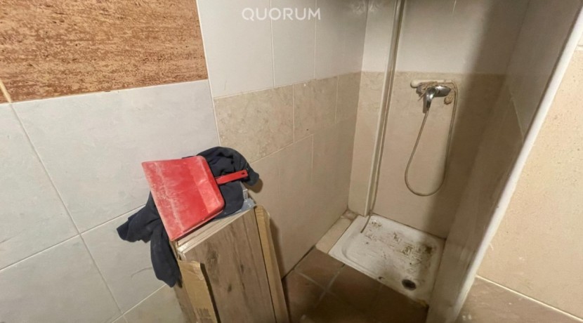 Venta de local comercial 40 m2 a pie de calle y entreplanta, en Zona Iturriaga-Santutxu.