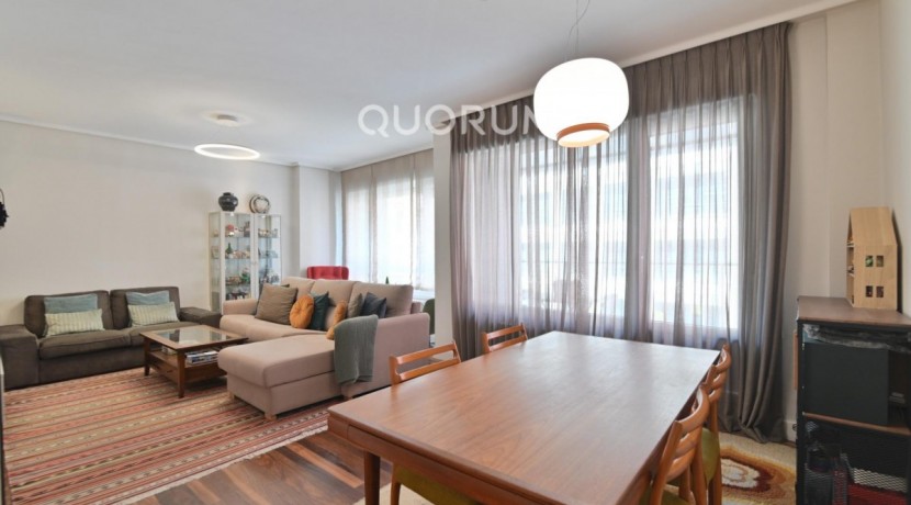 Vivienda Con Garaje Y Trastero En El Ensanche