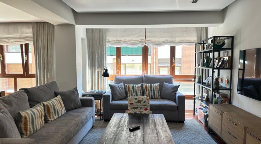 Vivienda en el centro de Las Arenas