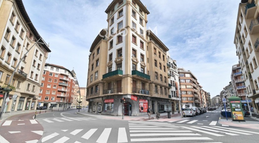 Vivienda Totalmente Exterior En El Centro De Las Arenas