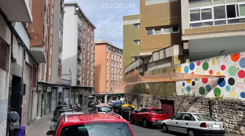 2 Amplios Locales En Santutxu
