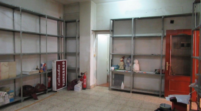2  Amplios Locales Unidos En Urreta