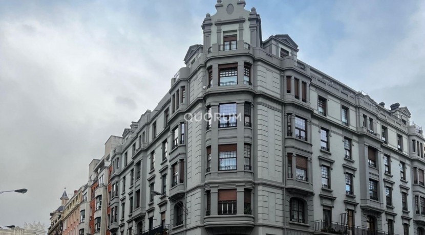 ÁTICO DE OBRA NUEVA EN BILBAO