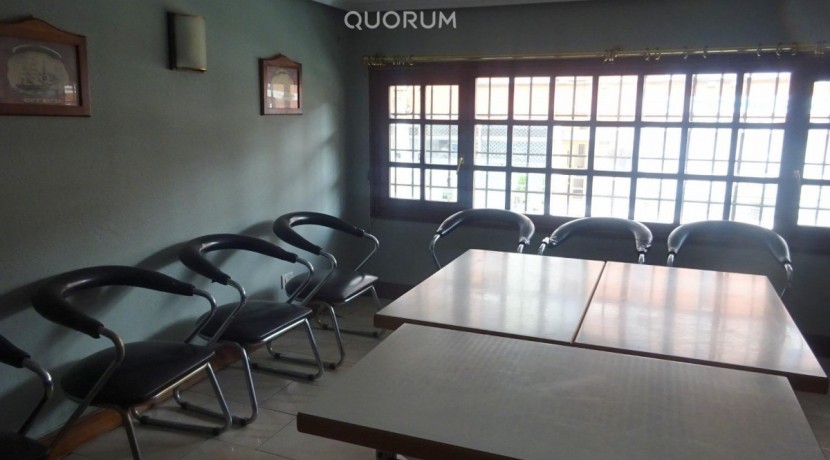 Bar Con Licencia En Vigor En Santutxu