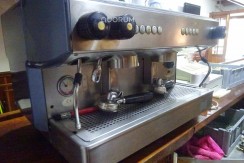 Bar Con Licencia En Vigor En Santutxu