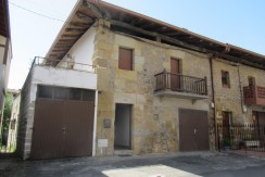 Casa Adosada En Larrabetzu