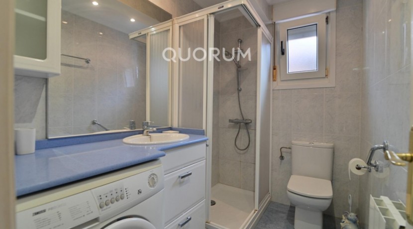 Estupendo Piso En Zona Sarrikobaso