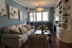 EXCELENTE VIVIENDA EN EL CENTRO DE LAS ARENAS