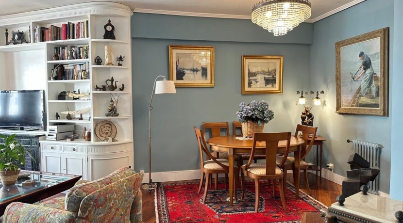 EXCELENTE VIVIENDA EN EL CENTRO DE LAS ARENAS