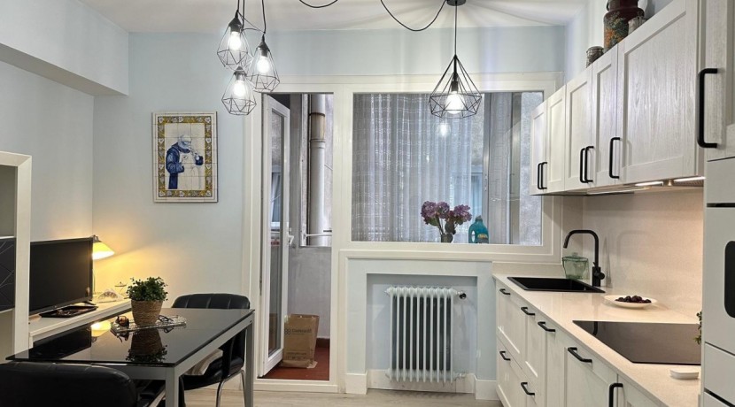 EXCELENTE VIVIENDA EN EL CENTRO DE LAS ARENAS