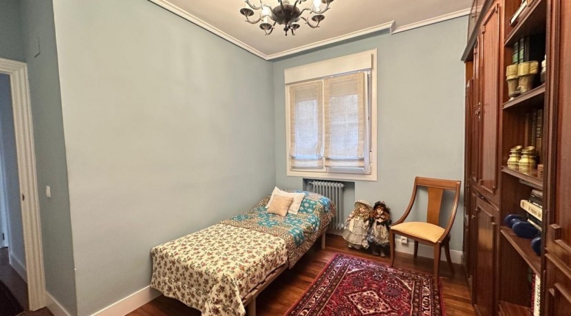 EXCELENTE VIVIENDA EN EL CENTRO DE LAS ARENAS