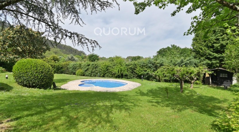 Exclusivo Chalet En La Bilbaina