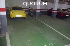Garaje Para Coche Grande O Furgoneta En Santutxu