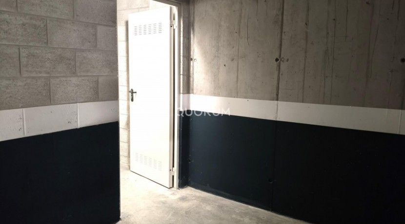 GARAJE Y TRASTERO EN EDIFICIO DE OBRA DE NUEVA