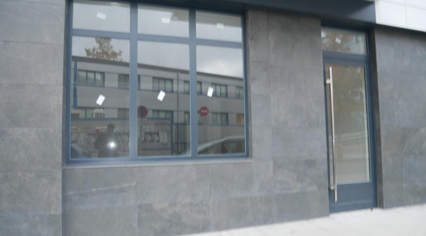 Gran Local Comercial En El Centro de Basauri