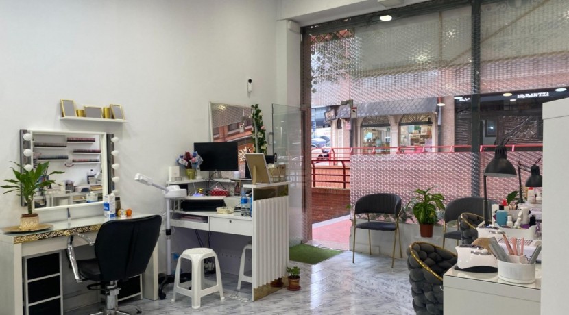 Local Comercial En Alquiler En Las Arenas