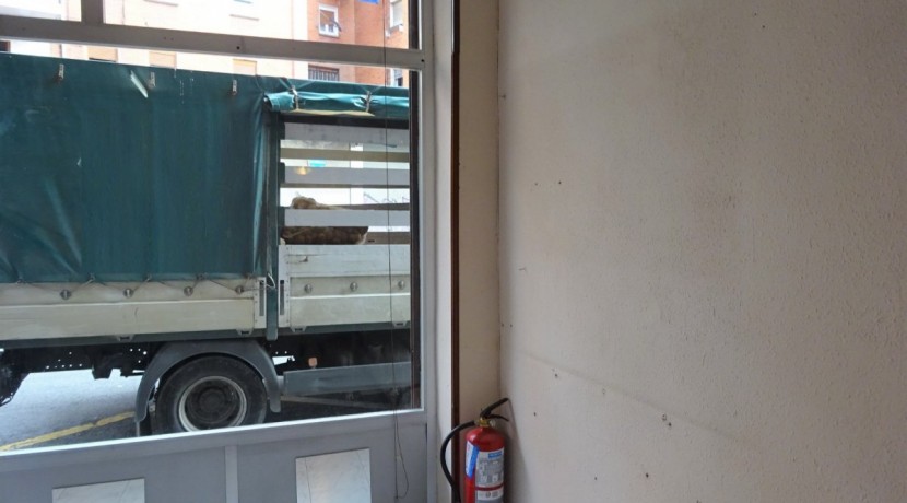 Local Comercial En Zona Basarrate