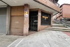 Local Diáfano Con Baños En Zona Ayuntamiento-Basozelai
