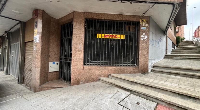 Local Diáfano Con Baños En Zona Ayuntamiento-Basozelai