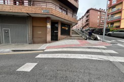Local Diáfano Con Baños En Zona Ayuntamiento-Basozelai