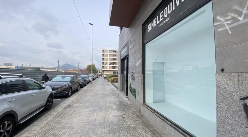 Local en calle Langileria