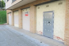 Locales Comerciales En Varias Ubicaciones De Atxuri