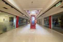 Locales Comerciales y Plazas de Garaje en Multicentro Tucán
