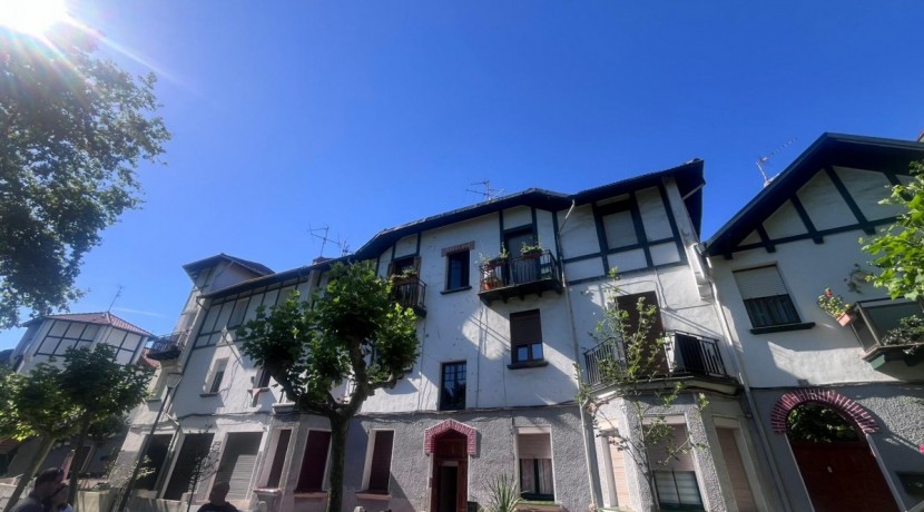 Oportunidad Para Vivir En Zona Tranquila De Barakaldo