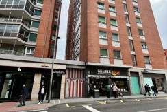 Parcela de Garaje Amplia En Zona Ayuntamiento.
