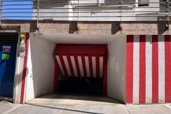 Parcela de Garaje Doble Con Trastero En Zona Burros