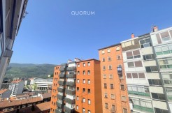 Piso Con Altura Y 2 Habitaciones En Basarrate