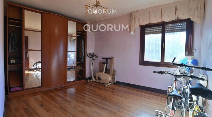 Piso De 2 Habitaciones Exterior En Venta