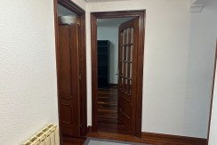 Piso de 2 habitaciones y terraza en Usansolo