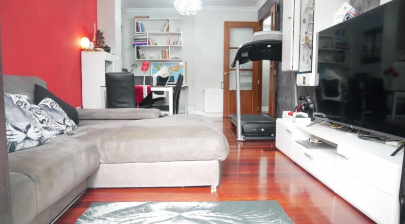Piso De 3 Dorm y 2 Baños Con Amplia Terraza y Jardín y Trastero Incluido en Lemoa