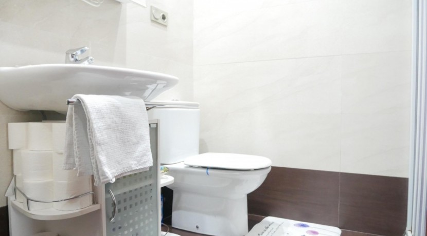 Piso De 3 Dorm y 2 Baños Con Amplia Terraza y Jardín y Trastero Incluido en Lemoa