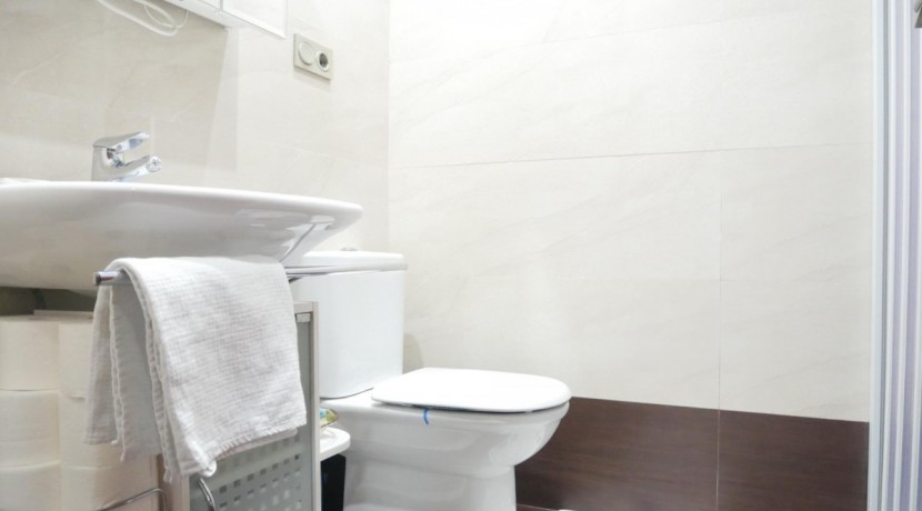 Piso De 3 Dorm y 2 Baños Con Amplia Terraza y Jardín y Trastero Incluido en Lemoa