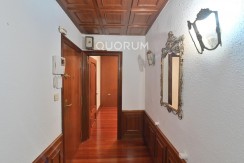 Piso En Santutxu De 2 Habitaciones Y Terraza