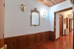 Piso En Santutxu De 2 Habitaciones Y Terraza