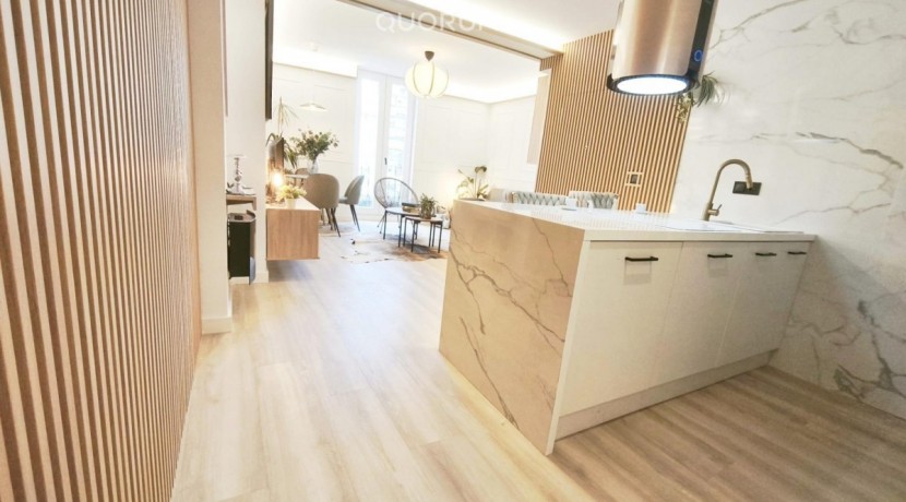 Piso Reformado Con Mucho Encanto En Atxuri