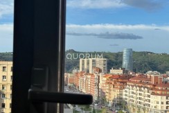 Piso Reformado De 3 Dormitorios En Rekalde