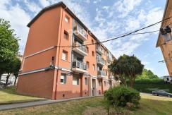 Piso Totalmente Exterior Muy Luminoso De 2 Dormitorios Con Balcón En Zona San Miguel