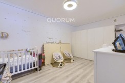 Preciosa Vivienda REFORMADA De 2 Dormitorios y 1 Baño Con Ascensor y Parcela de Garaje incluida en Zona Kalero
