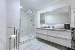 Preciosa Vivienda REFORMADA De 2 Dormitorios y 1 Baño Con Ascensor y Parcela de Garaje incluida en Zona Kalero